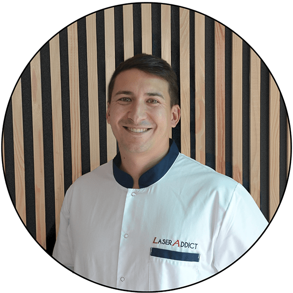 Etienne Dumarest praticien au centre LaserAddict de Tours